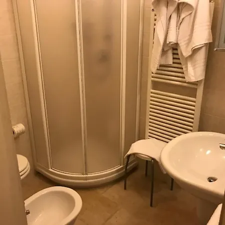 Casaletolfe 아파트호텔